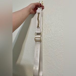 Steve Madden crossbody strap